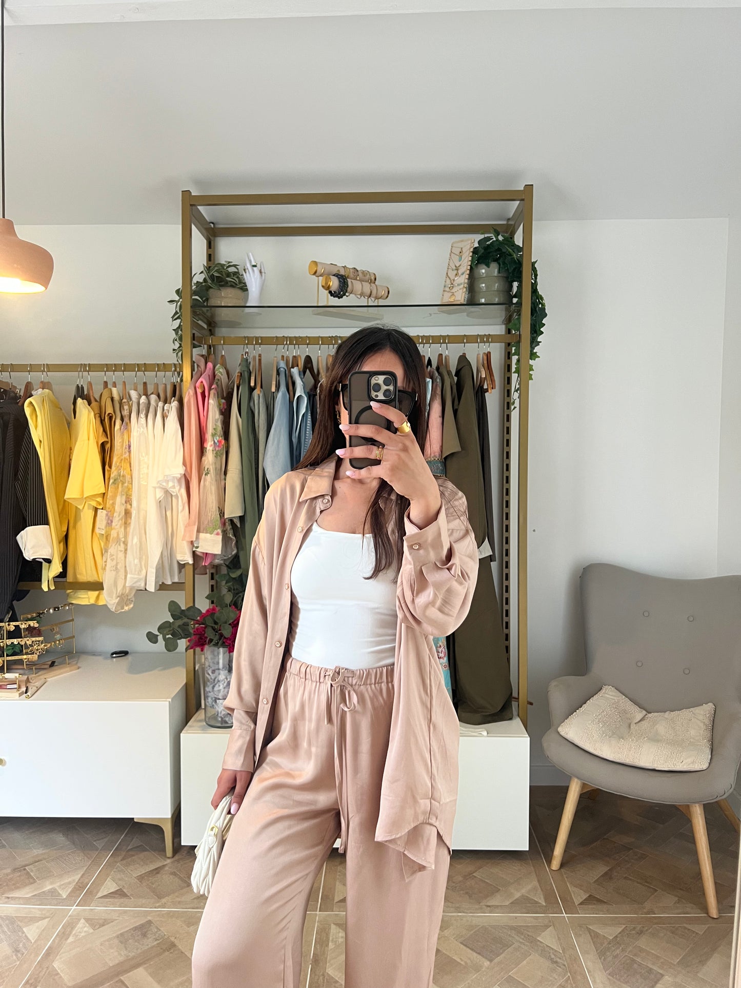Ensemble fluide rose poudré – Chemise & Pantalon